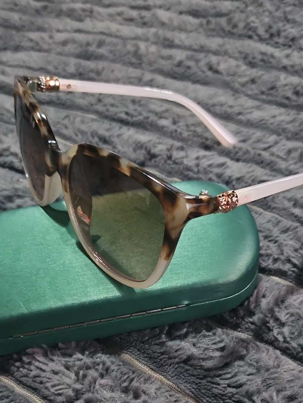Womens Vintage Designer Sunglasses